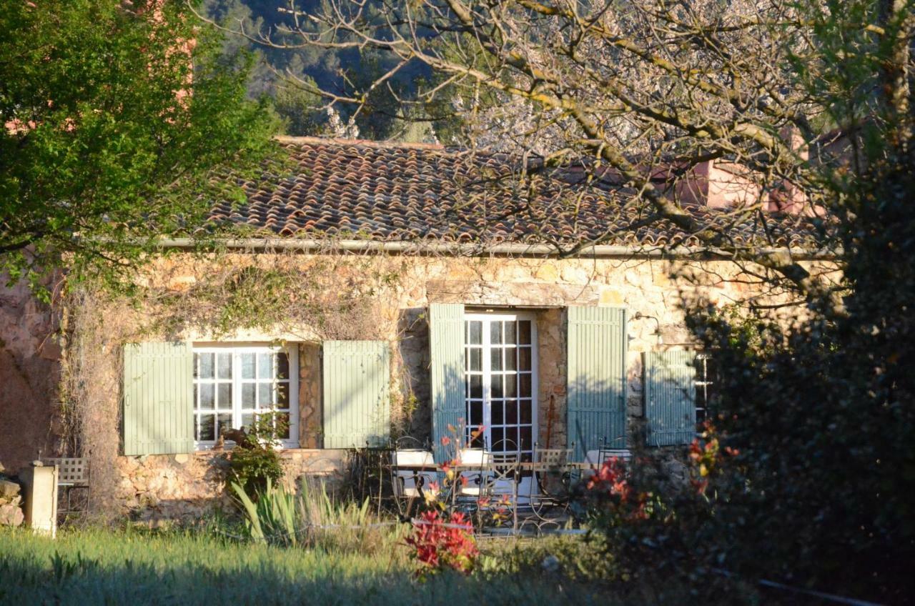 Domaine Hemmitage Apartment Salernes Bagian luar foto