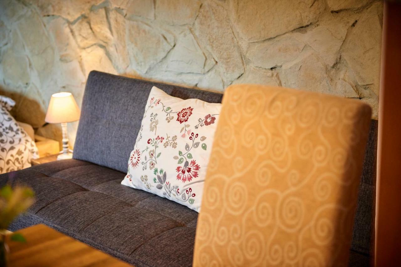 Domaine Hemmitage Apartment Salernes Bagian luar foto