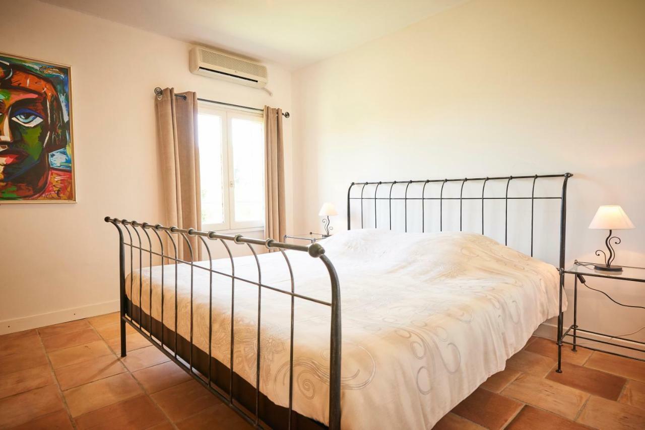 Domaine Hemmitage Apartment Salernes Bagian luar foto