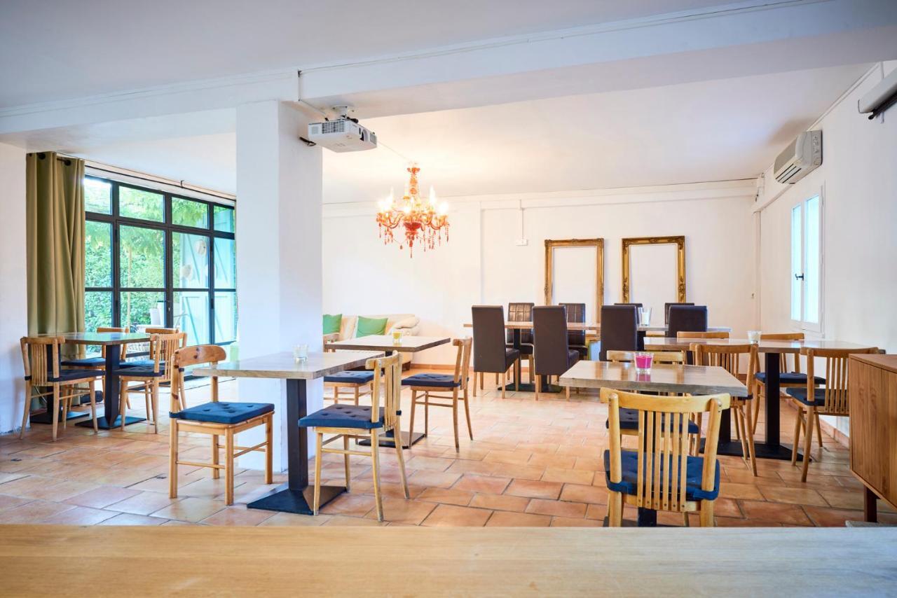 Domaine Hemmitage Apartment Salernes Bagian luar foto
